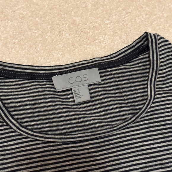 COS 100% Cotton checkered printed T-shirt size M - Picture 2 of 3